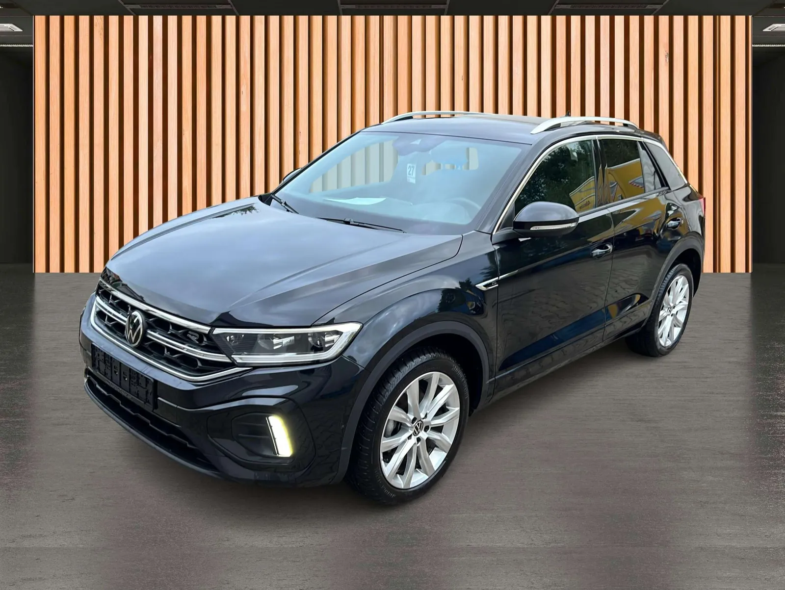 Volkswagen T-Roc 2025 photo 2