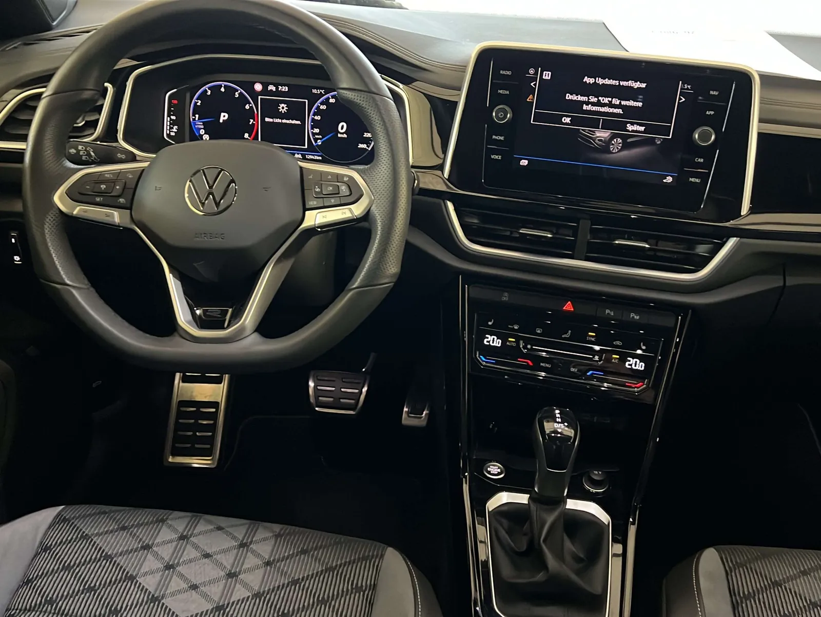 Volkswagen T-Roc 2025 photo 3