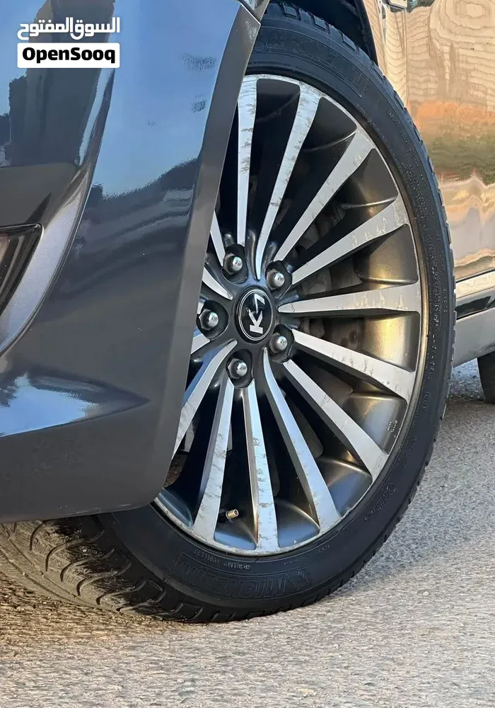 Kia Cadenza 2012 photo 4