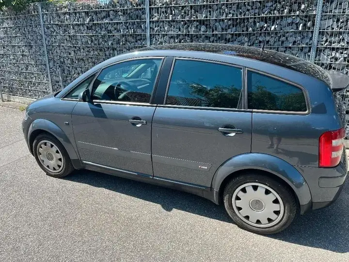 Audi A2