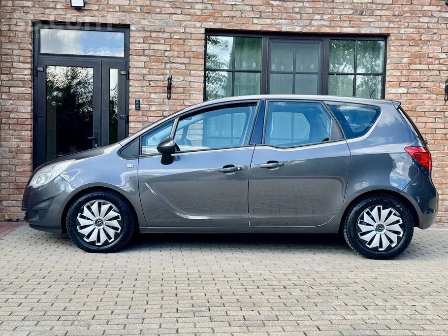 Opel Meriva 2011 photo 4