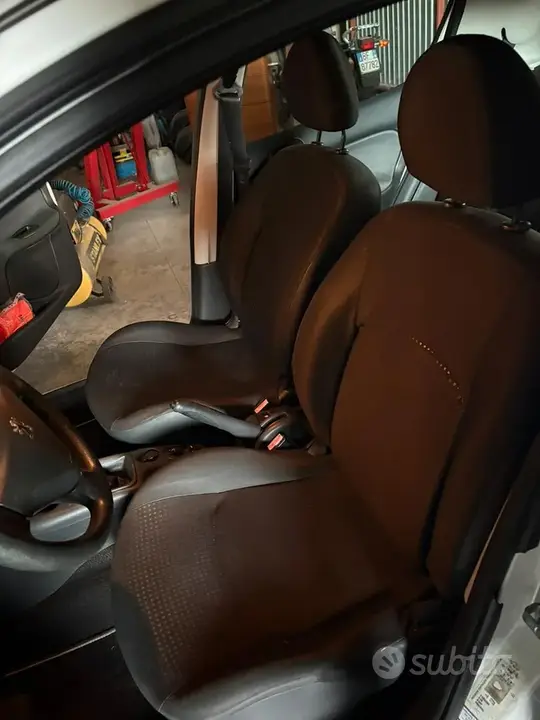 Peugeot 206 2009 photo 5