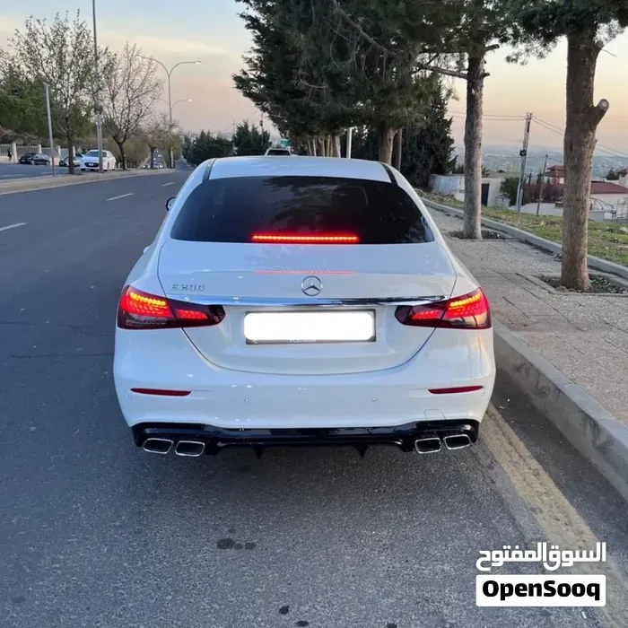 Mercedes-Benz E-Class 2021 photo 2