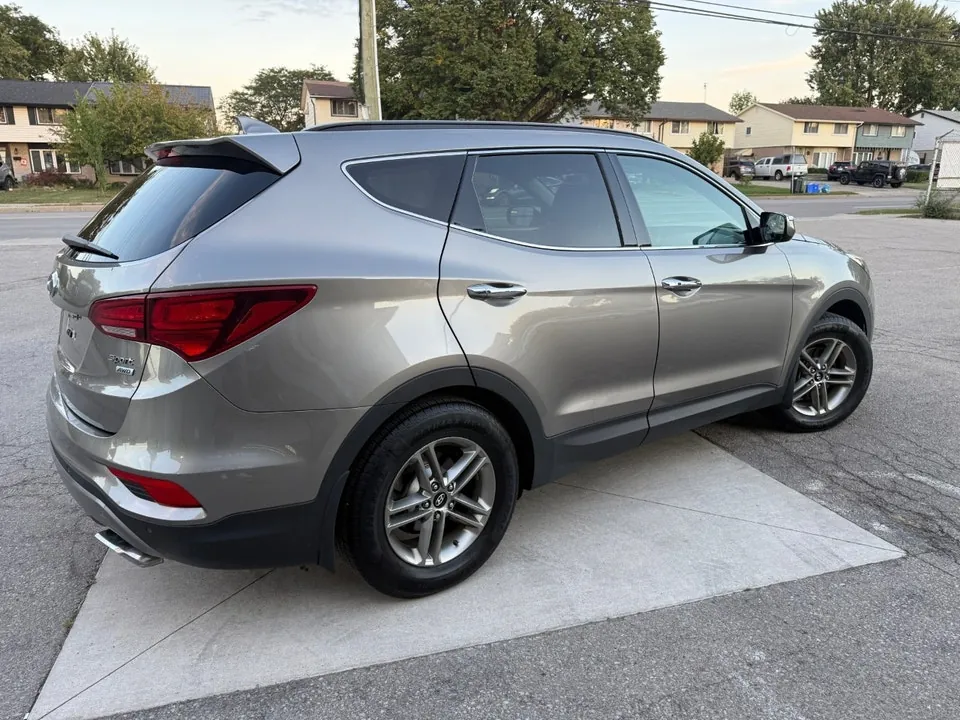 Hyundai Santa Fe 2017 photo 5