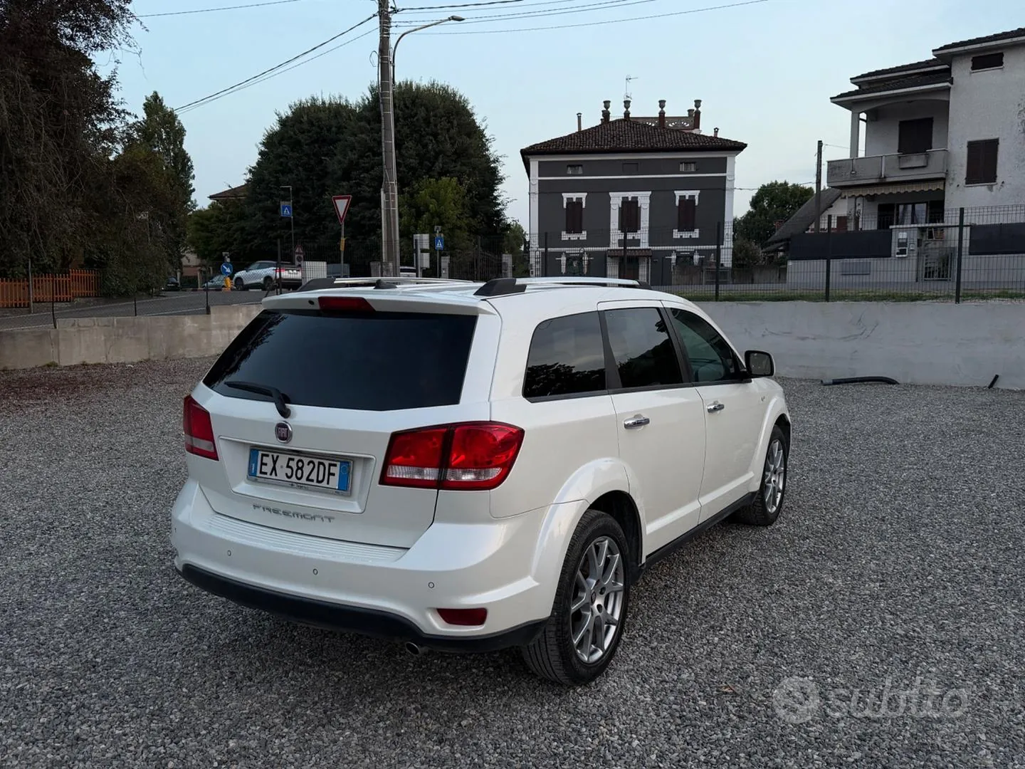 Fiat Freemont 2014 photo 4