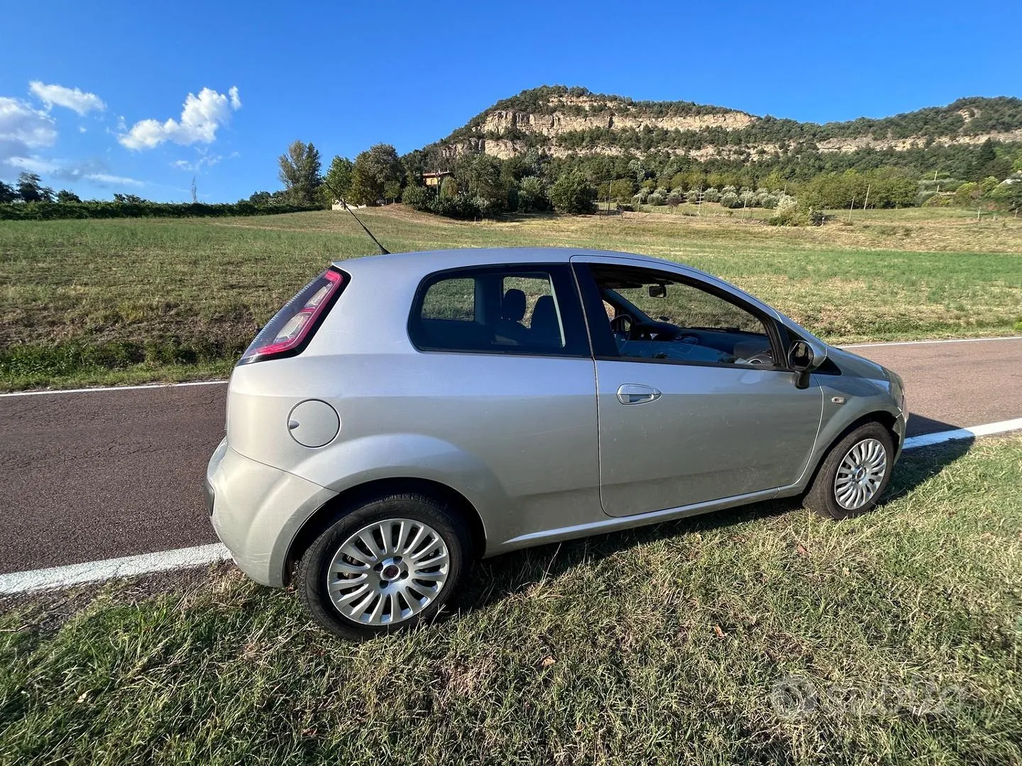 Fiat Punto Evo 2010 photo 4