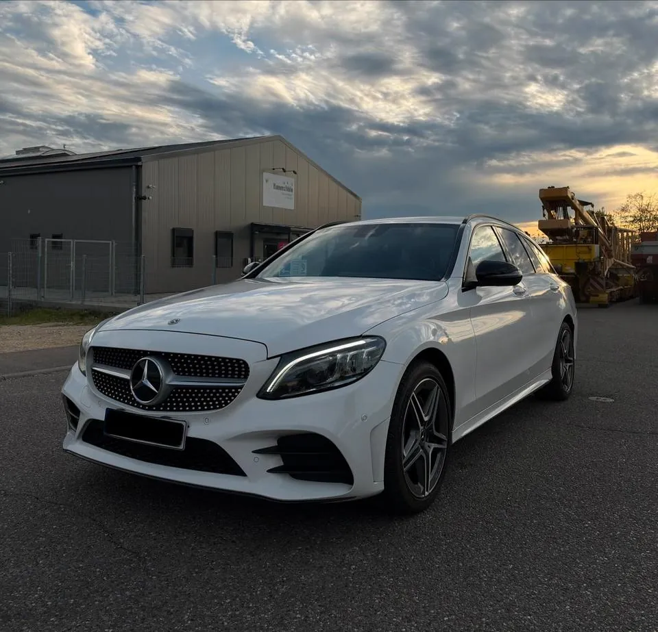 Mercedes-Benz C 220D