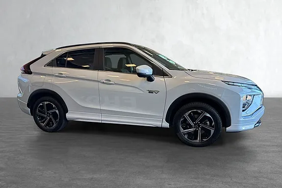 Mitsubishi Eclipse Cross 2021 photo 4