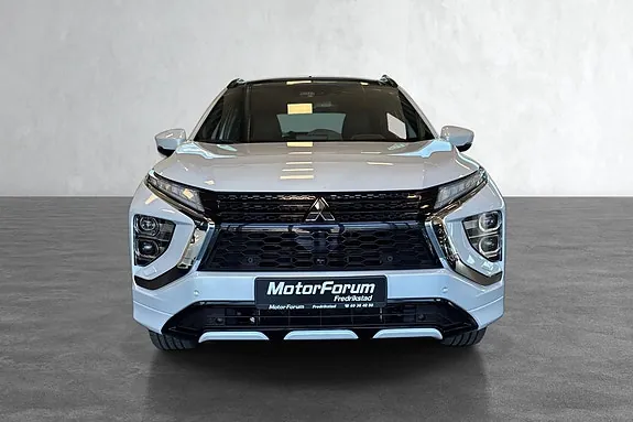 Mitsubishi Eclipse Cross 2021 photo 2