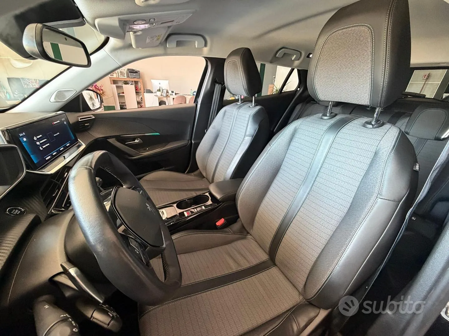 Peugeot 2008 2021 photo 5