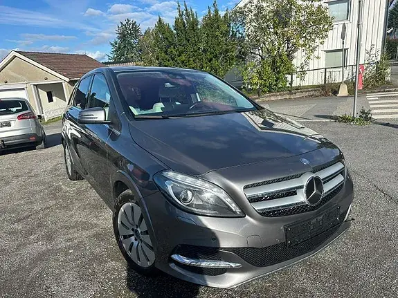 Mercedes-Benz B-Electric 2017 photo 2