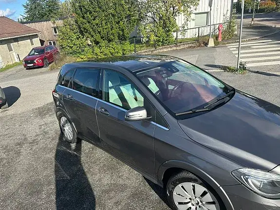 Mercedes-Benz B-Electric 2017 photo 5