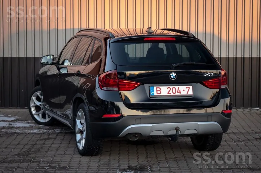 BMW X1 2014 photo 4