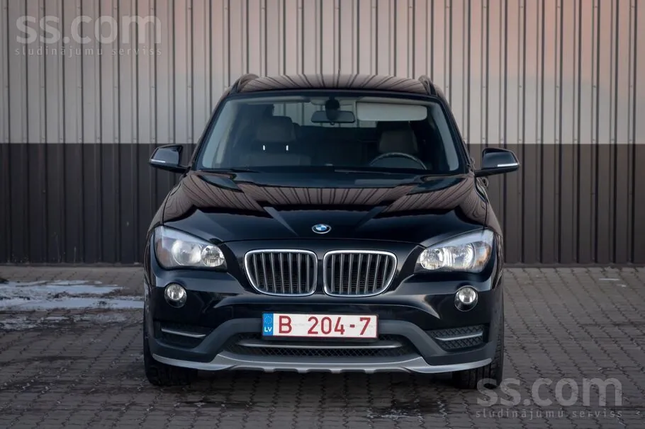 BMW X1 2014 photo 2
