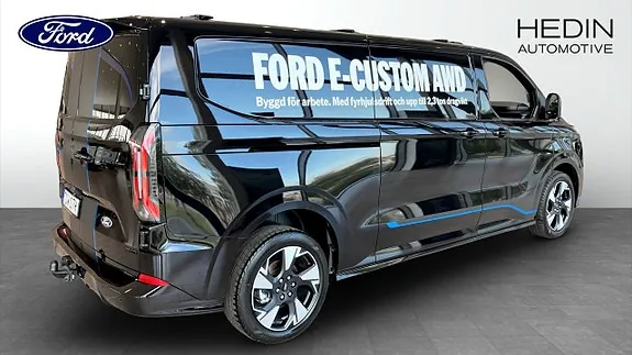 Ford E-Custom 2026 photo 2