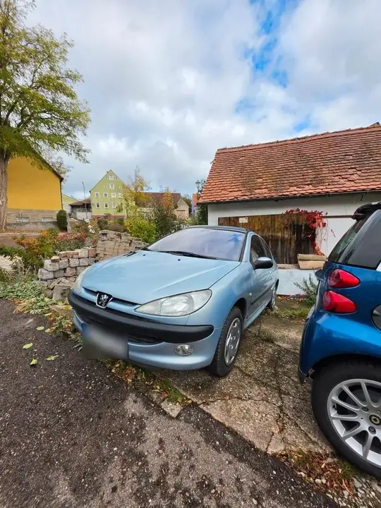 Peugeot 206