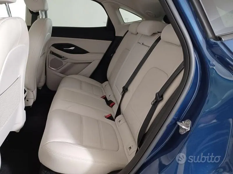 Jaguar E-Pace 2023 photo 5