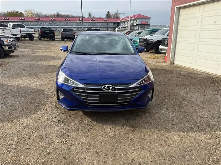 Hyundai Elantra 2020 photo 2