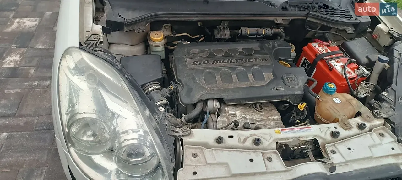 Fiat Doblo 2011 photo 5
