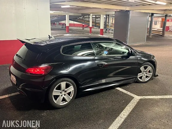 Volkswagen Scirocco 2011 photo 4