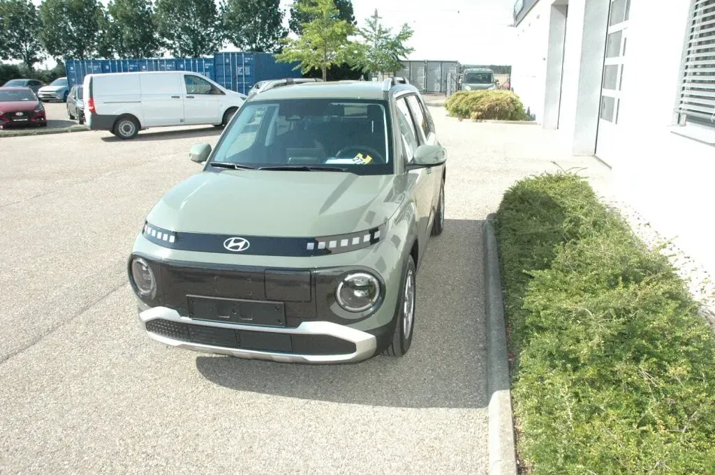 Hyundai Inster photo 2