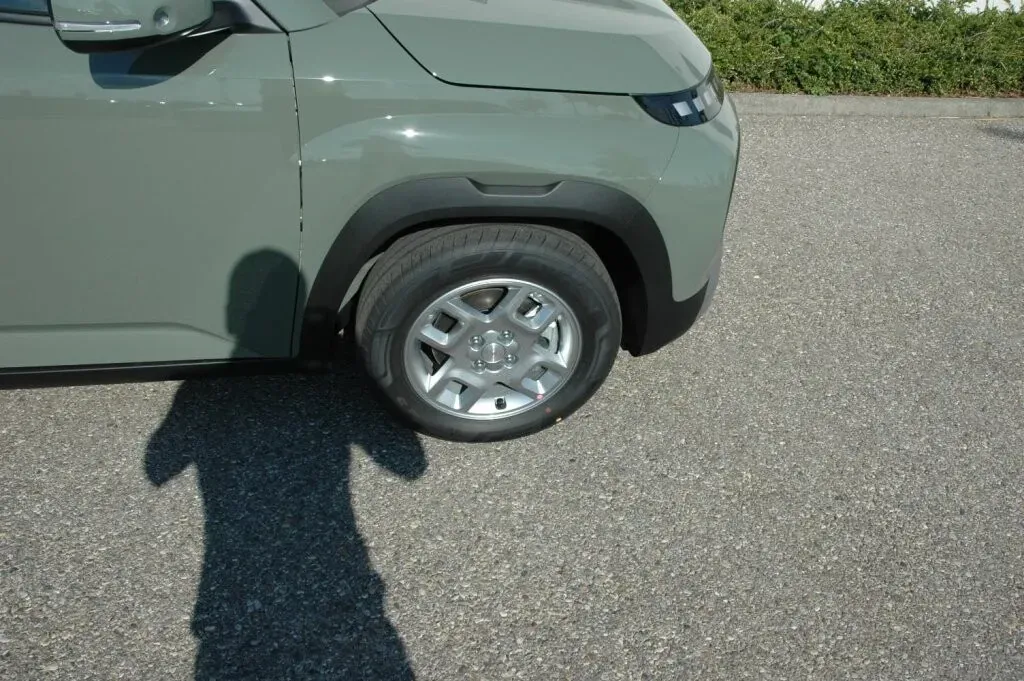 Hyundai Inster photo 3