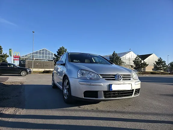 Volkswagen Golf V
