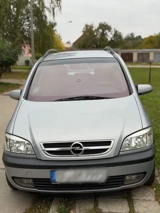 Opel Zafira A