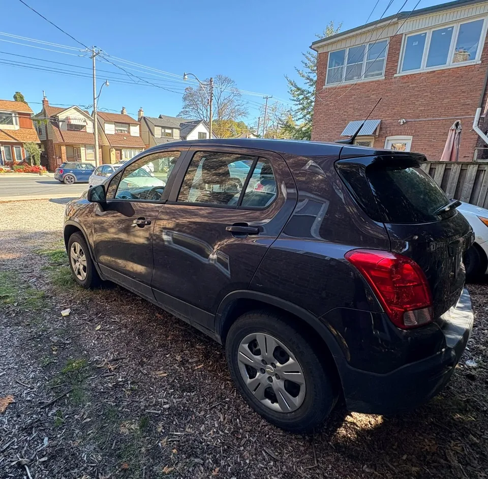 Chevrolet Trax 2014 photo 2