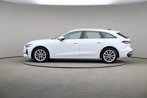 Audi A5 2025 photo 4