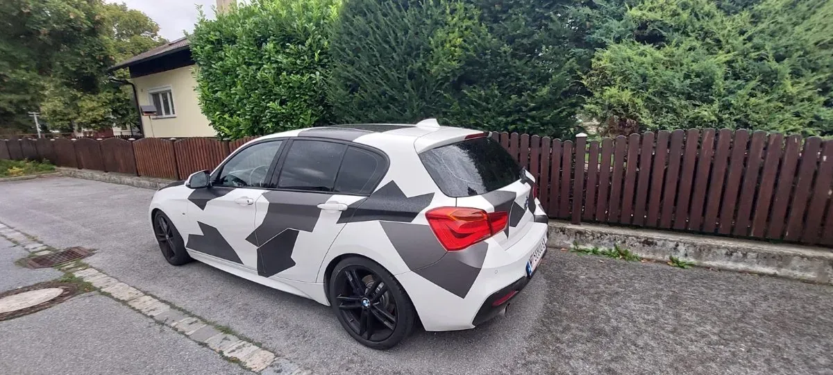 BMW 1 Series 2019 photo 2