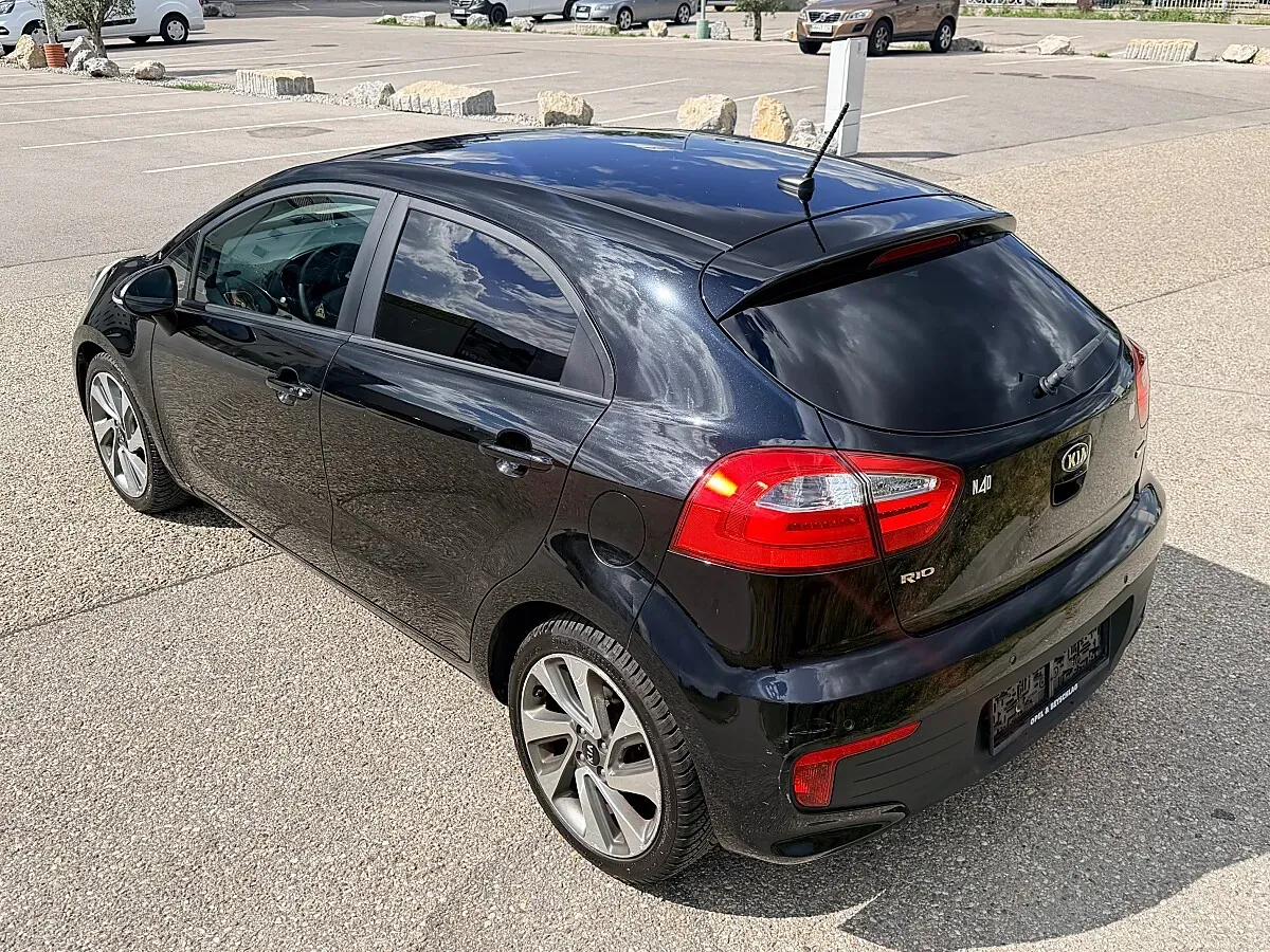 Kia Rio 2016 photo 3