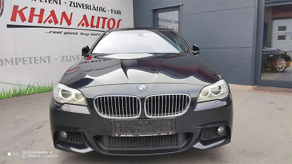 BMW 5 Series 2011 photo 2