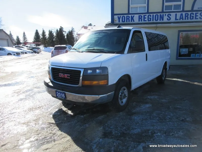 GMC Savana 2016 photo 3