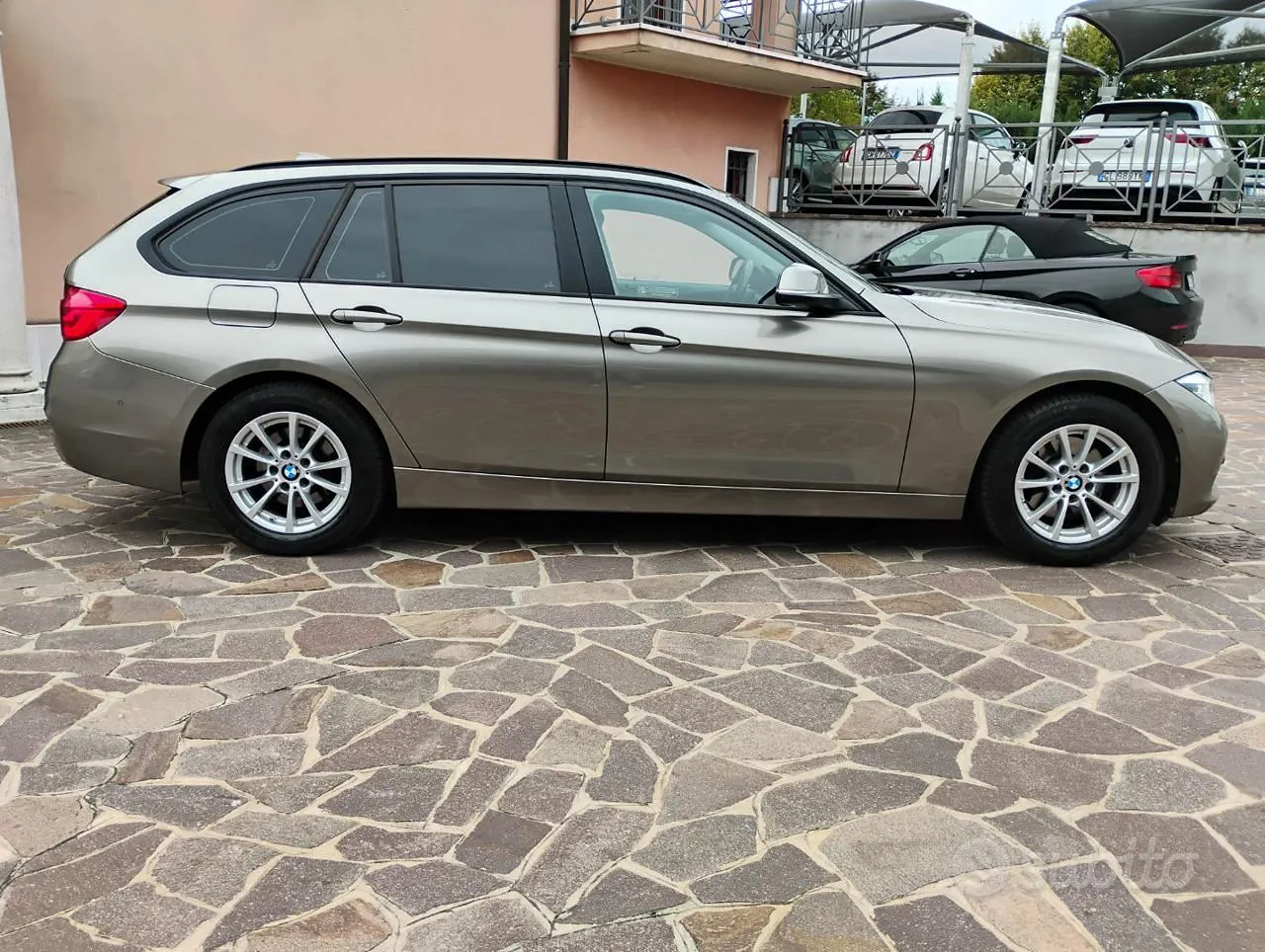 BMW 3 Series 2019 photo 2