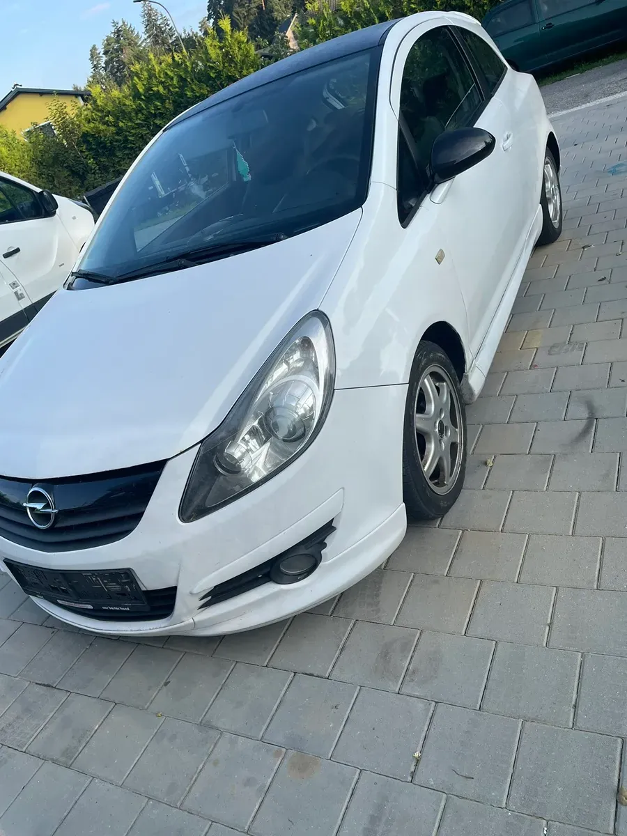 Opel Corsa 2009 photo 3