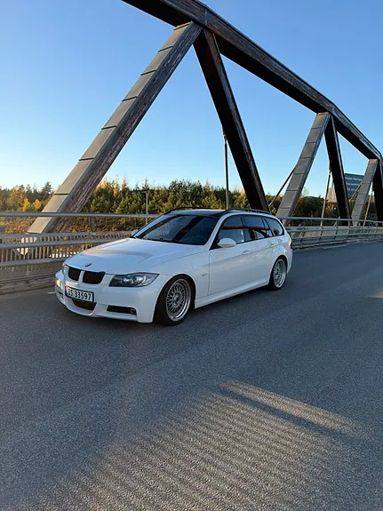 BMW 320D 2007 photo 3