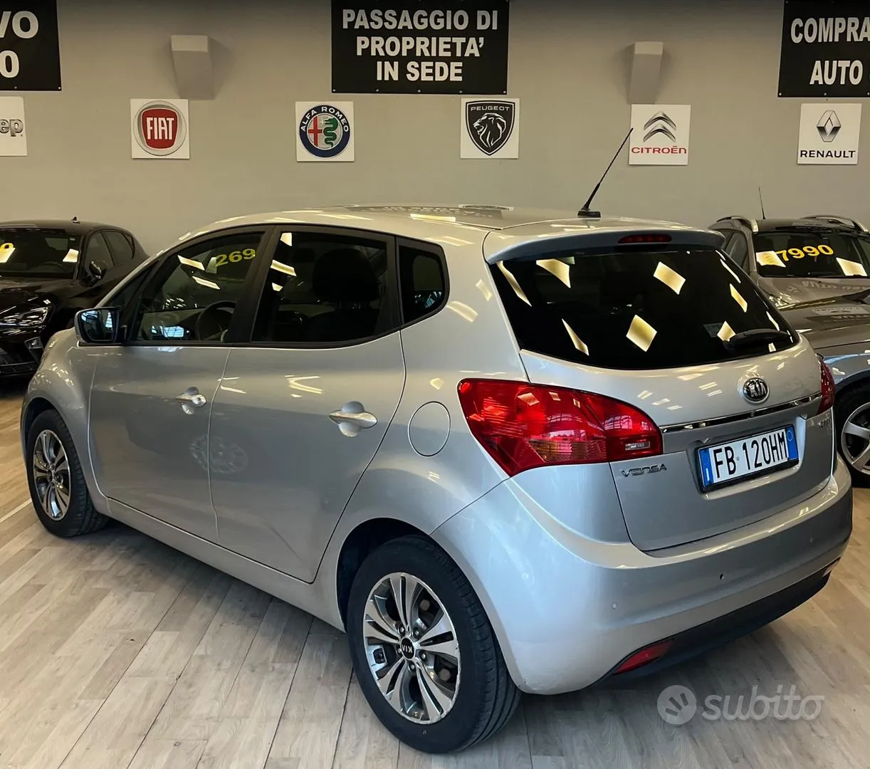 Kia Venga 2015 photo 4