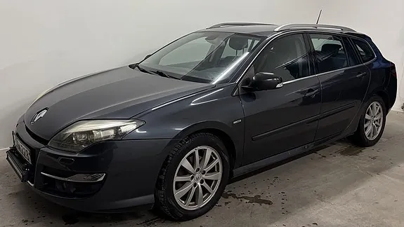 Renault Laguna 2011 photo 4