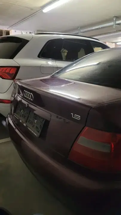 Audi A4 1996 photo 2