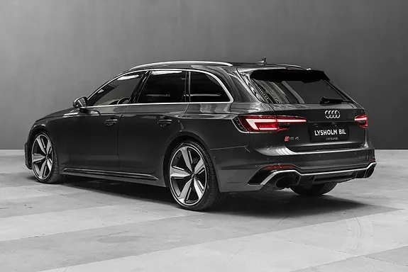 Audi Rs4 2018 photo 2