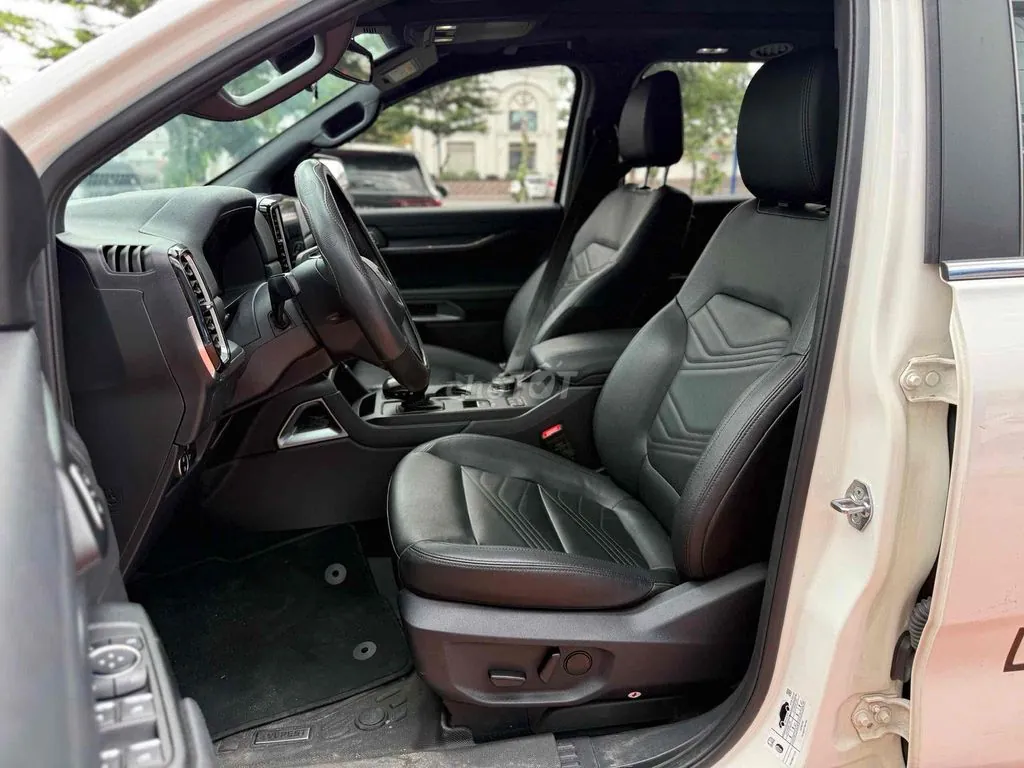 Ford Everest 2025 photo 3