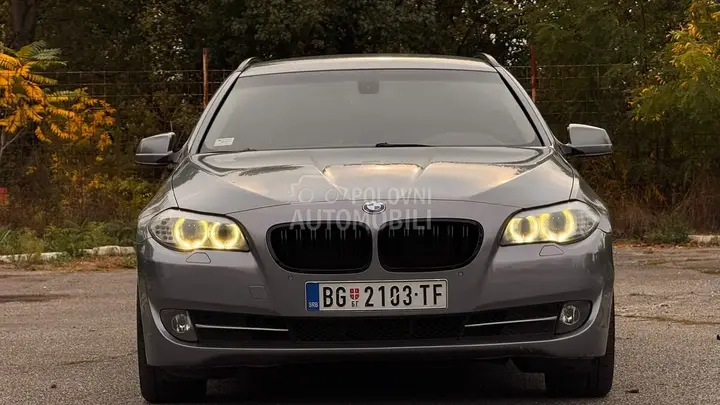 BMW 520 2010 photo 2