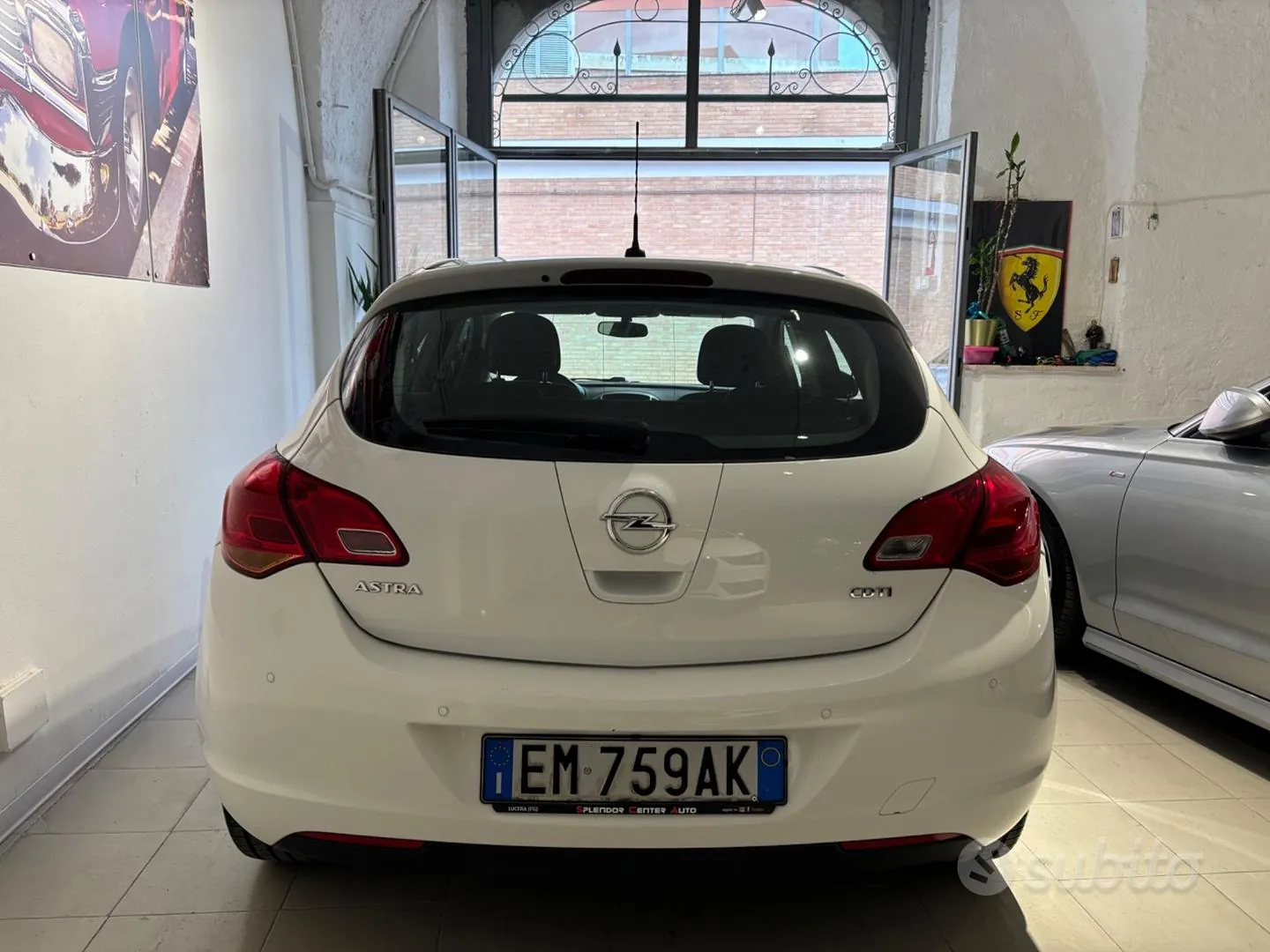 Opel Astra 2012 photo 3