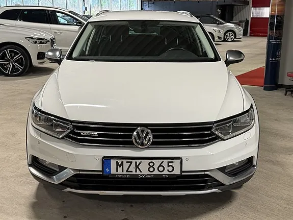 Volkswagen Passat Alltrack 2016 photo 2