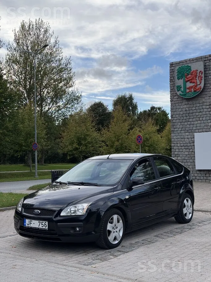 Ford Focus 2007 photo 2