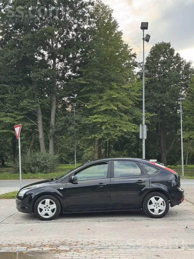 Ford Focus 2007 photo 3