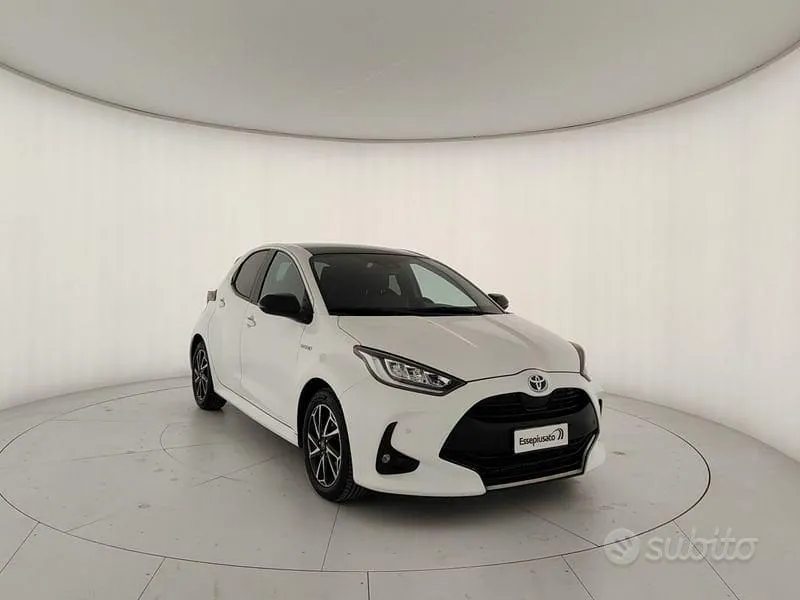 Toyota Yaris 2021 photo 3