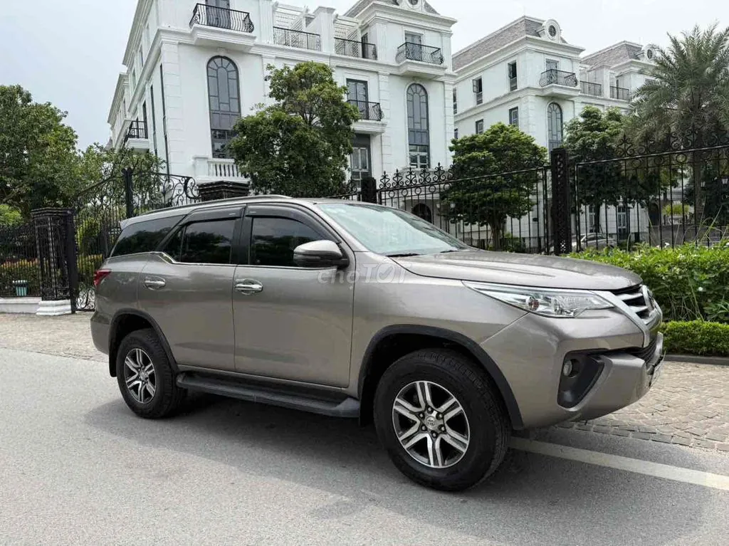 Toyota Fortuner 2019 photo 4