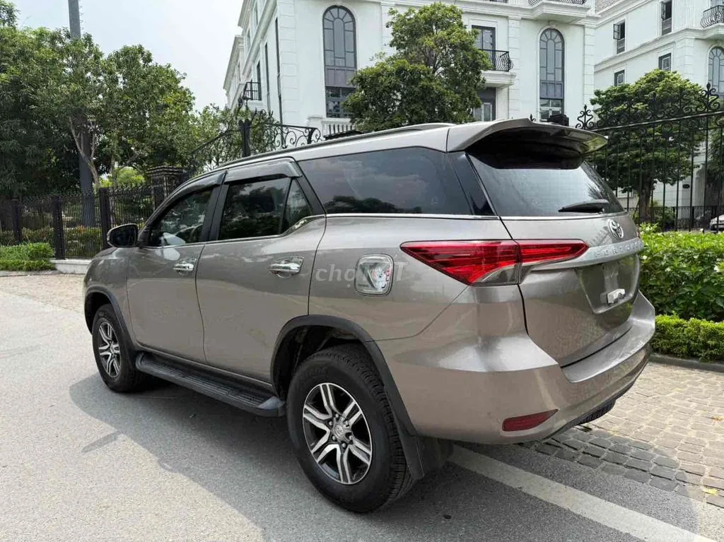 Toyota Fortuner 2019 photo 5